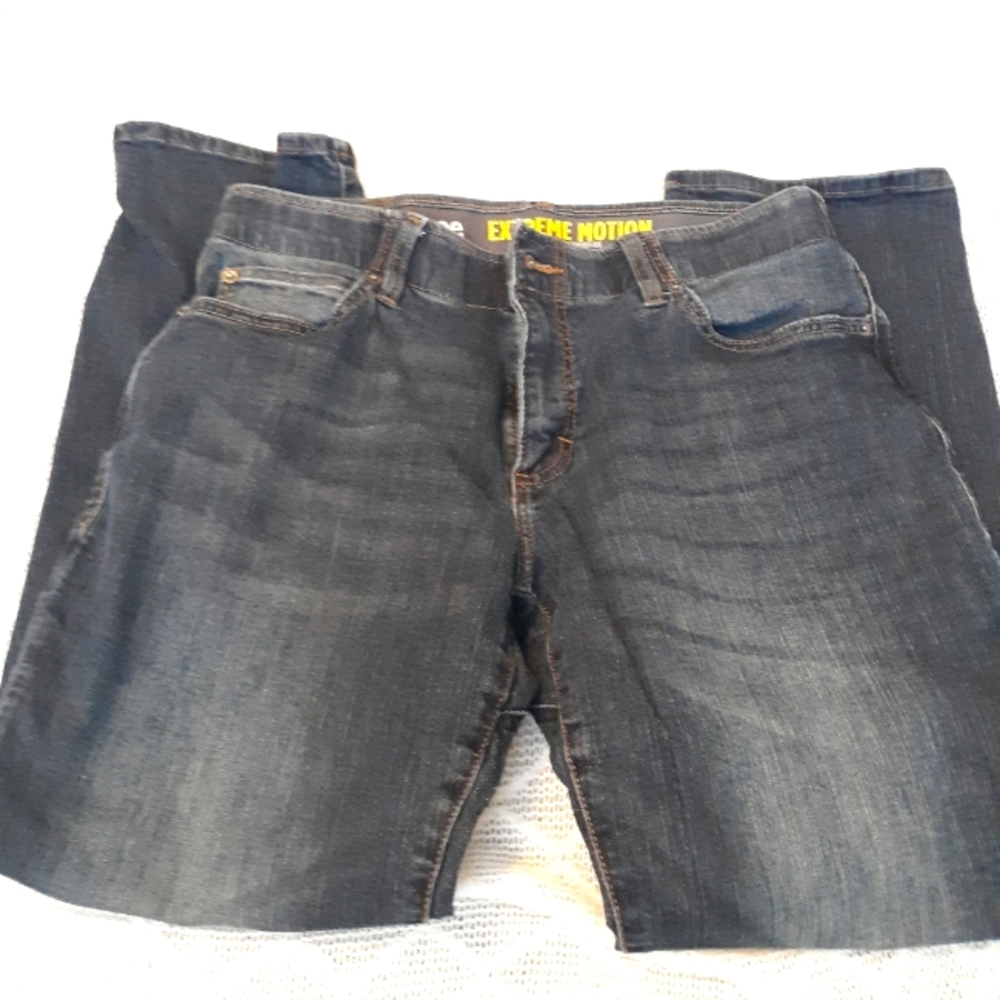 Lee Performance Series Extreme Motion Straight Fit Tapered Leg Jeans 32x30